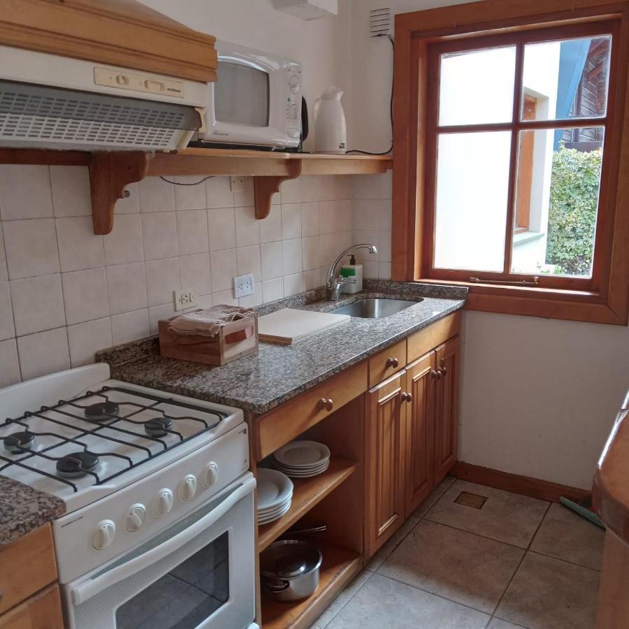 Refugio Del Arroyo Aparthotel San Martín de los Andes Exteriör bild